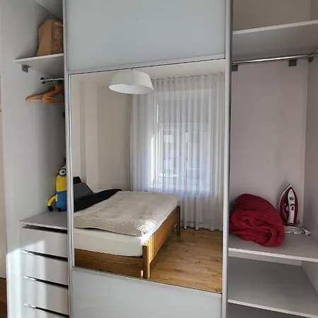 Peace Bear Residence, Free Parking, Free Wifi, Self Check-in Apartamento Riga