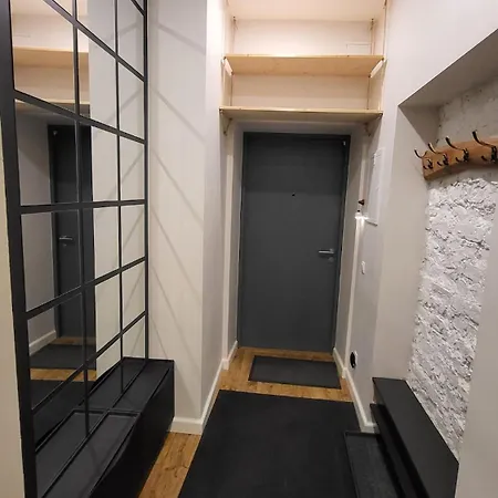 Апартаменти Peace Bear Residence, Free Parking, Free Wifi, Self Check-in *