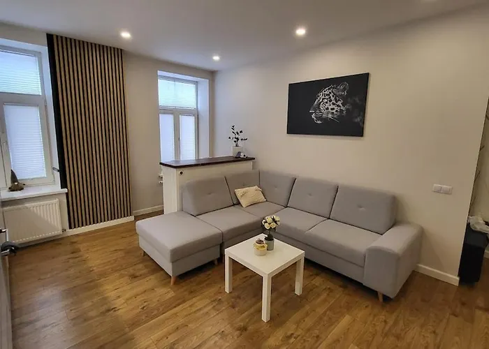 Peace Bear Residence, Free Parking, Free Wifi, Self Check-in *